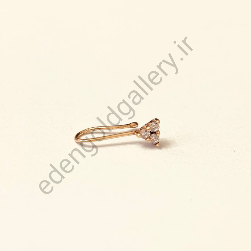 پیرسینگ طلا بینی مثلث